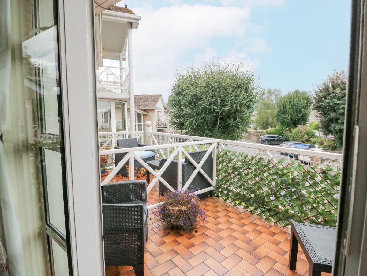 8 Scrahan Place Cill Airne Esterno foto