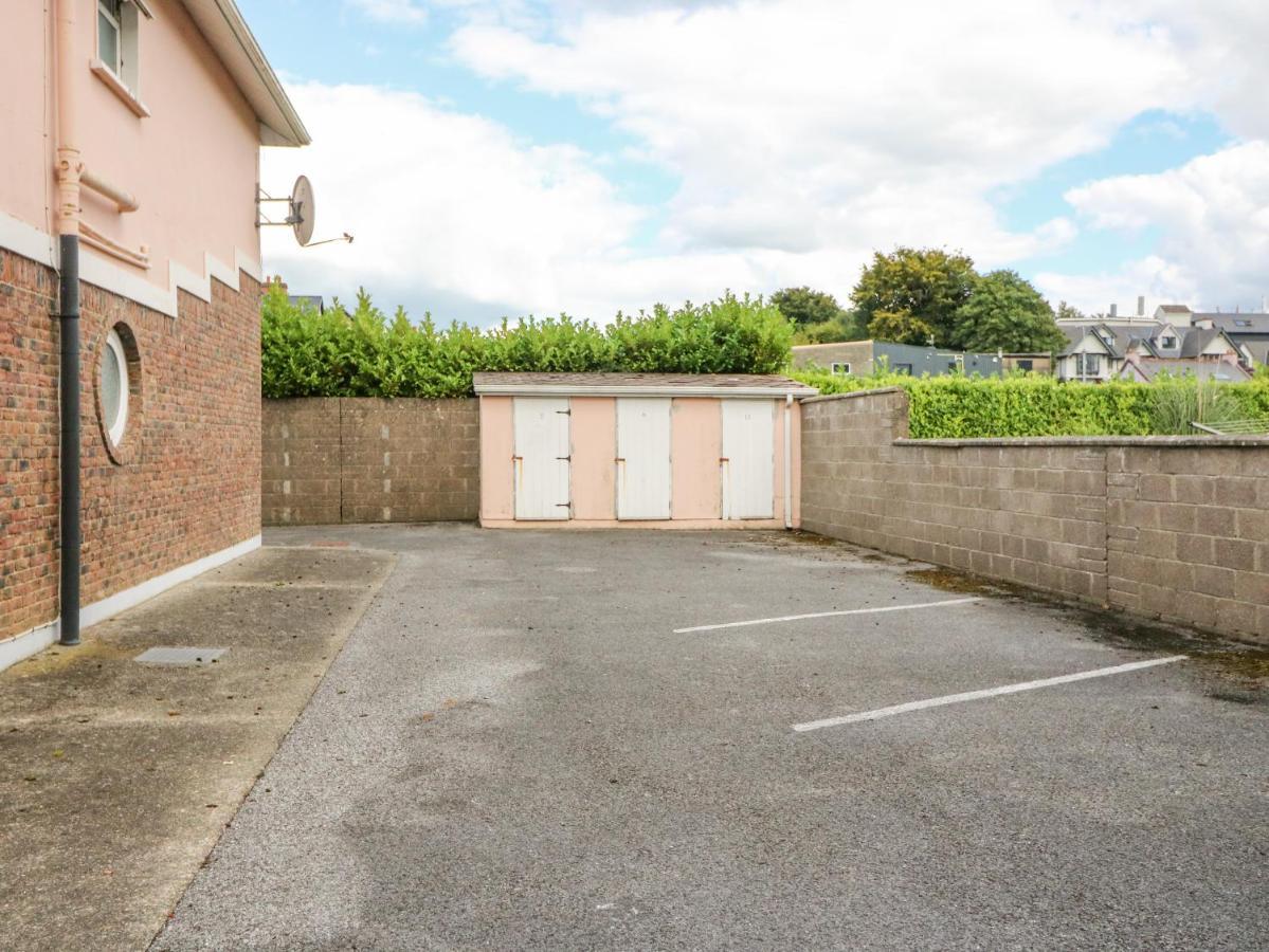8 Scrahan Place Cill Airne Esterno foto