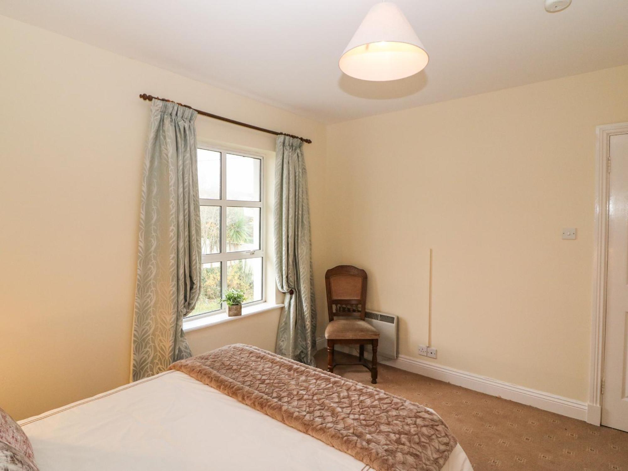 8 Scrahan Place Cill Airne Esterno foto