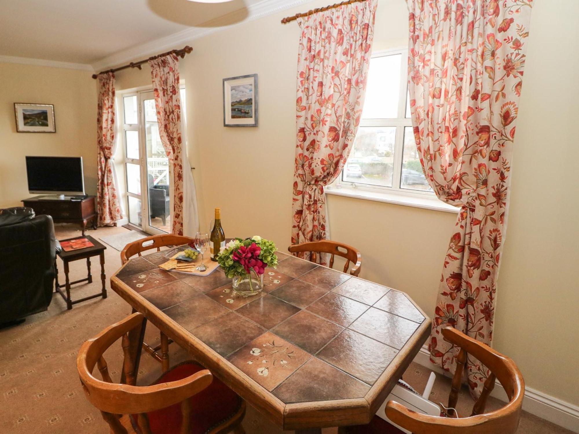 8 Scrahan Place Cill Airne Esterno foto